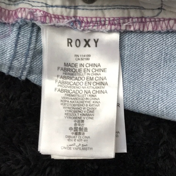 Roxy Striped Denim Shorts - Picture 5 of 5
